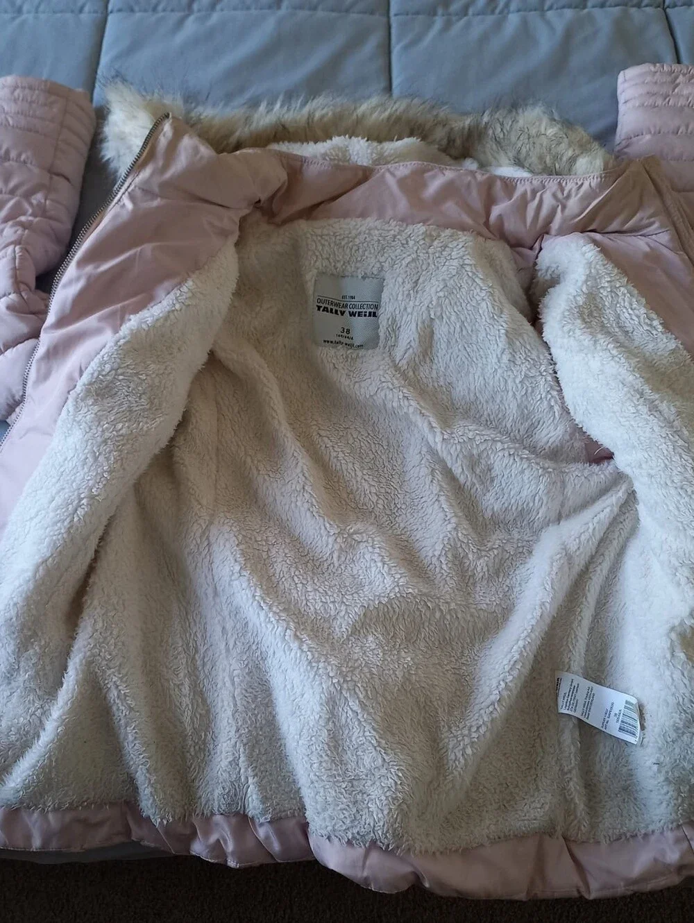 Light Pink Quilted Girls Puffer Jacket with Faux Fur Hood